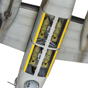 Airfix Model Set - A09010 Consolidated B-24H Liberator Model Building Kit - Plas