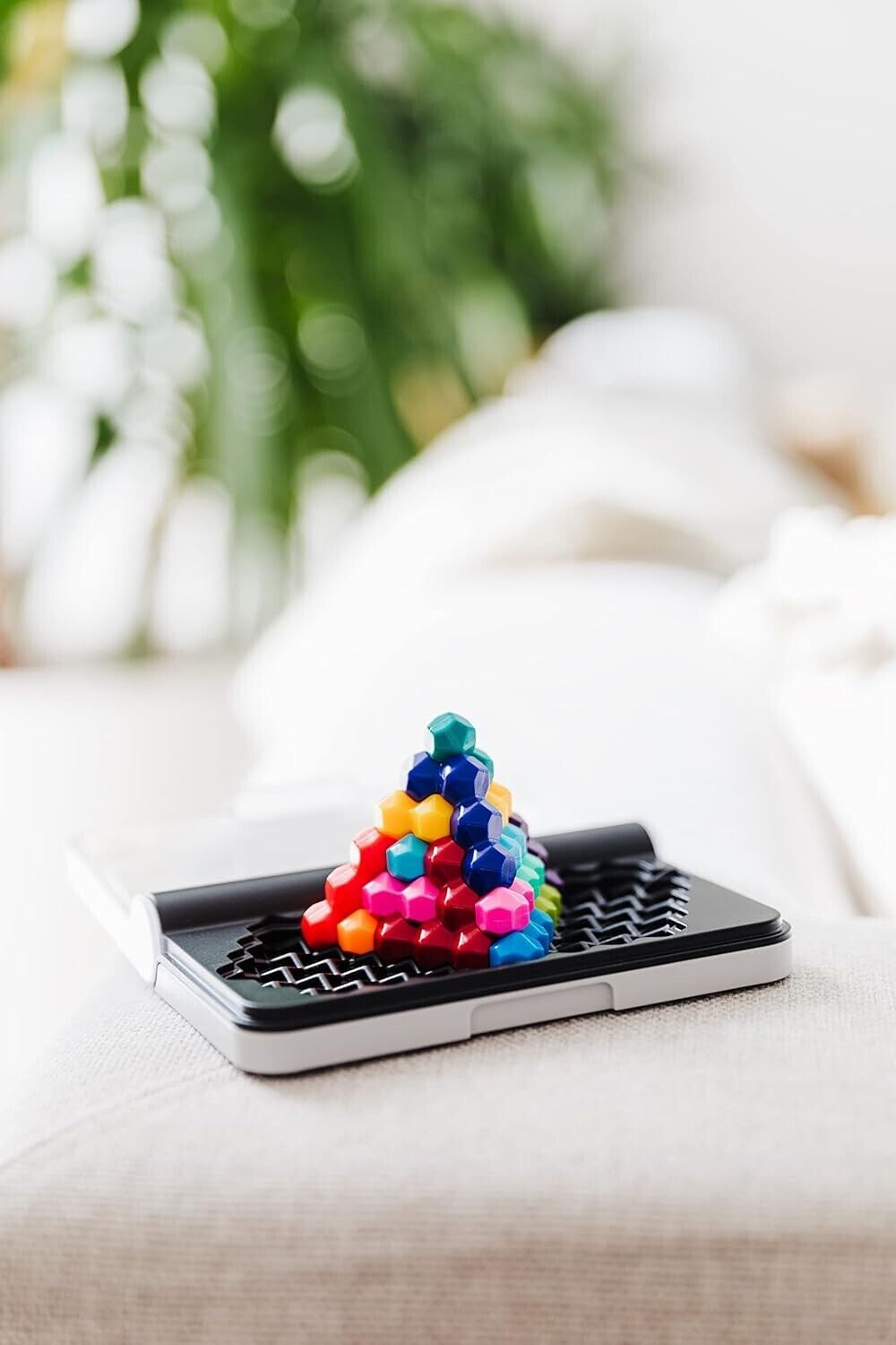 Smart Games - IQ Six Pro, Puzzle Game with 120 Challenges, 3 Playing Modes, 8+ Y