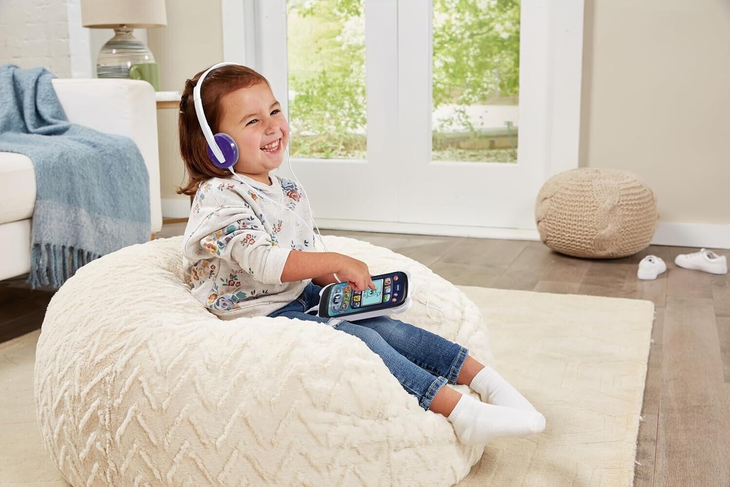 VTech Super Songs Music Player, Interactive Music Player with 10 songs, included