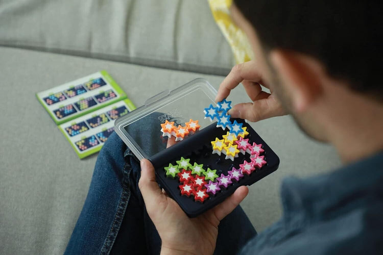 Smart Games - IQ Stars, Puzzle Game with 120 Challenges, 8+ Years