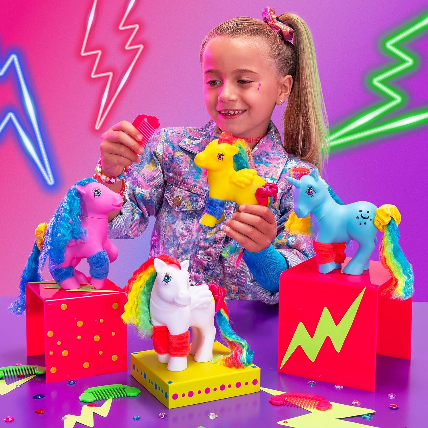 Basic Fun My Little Pony Totally Rad Moonstone – Neon 80s-Inspired Collectible Pony with Comb – Retro Styling for Kids & Fans Ages 3+